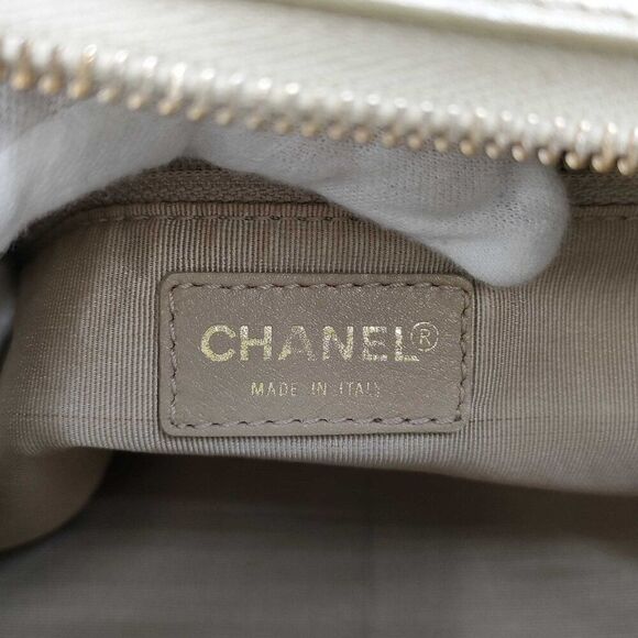 Chanel Petite Timeless Tote PTT Metallic Gold Caviar – Rare & Discontinued - Picture 4 of 10